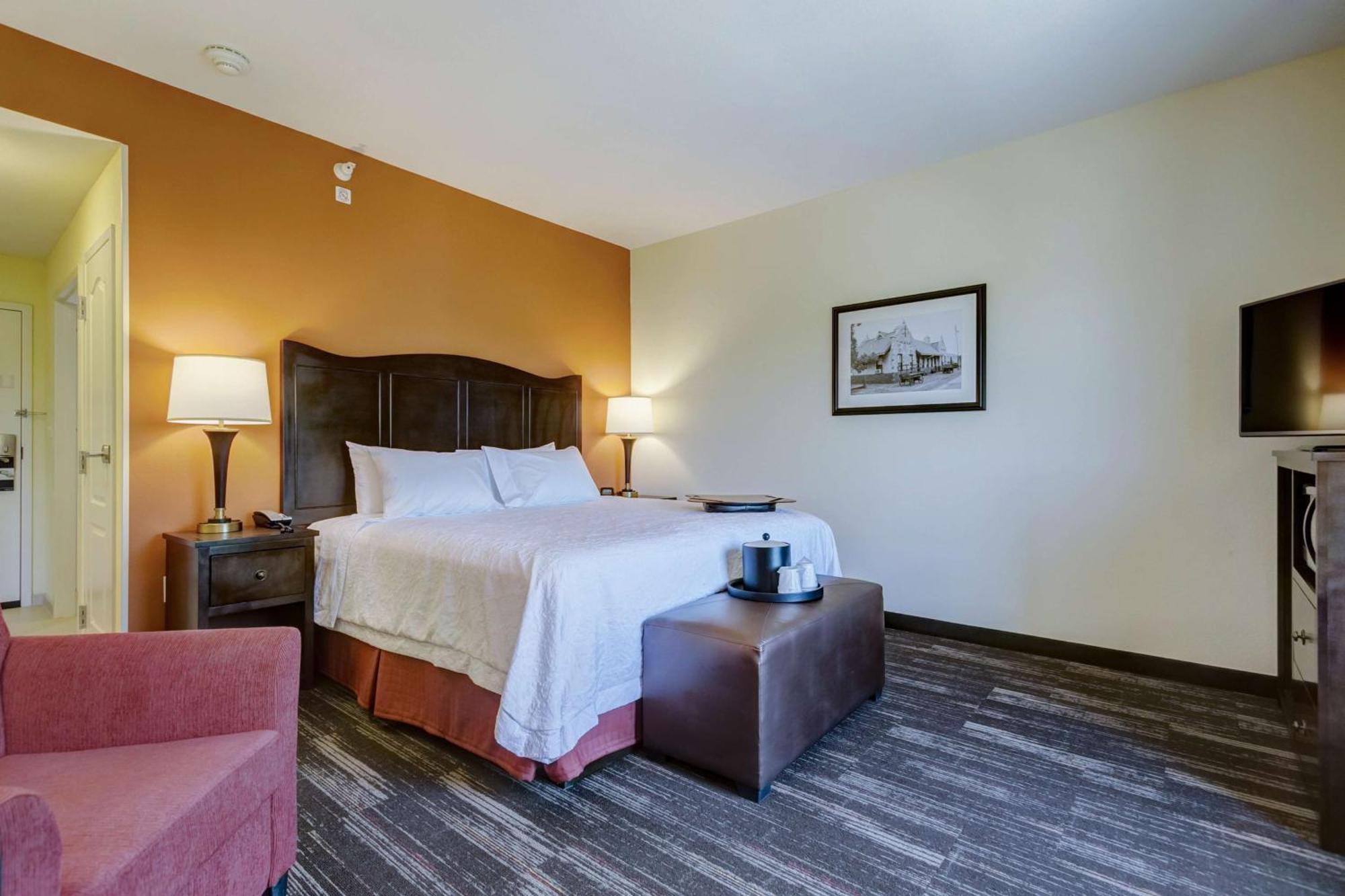 Hampton Inn Поплар Блъф Екстериор снимка